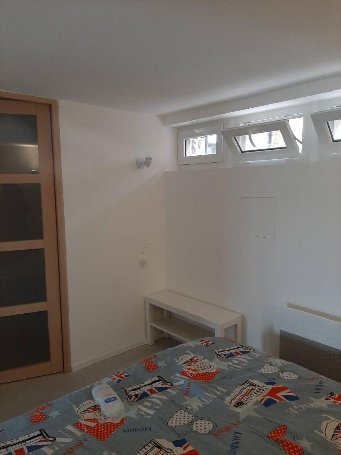 Appartement Climatise Au Calme En Provence Pierrefeu-du-Var Exteriör bild