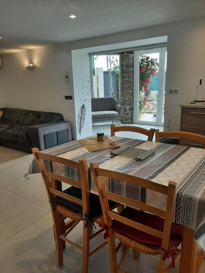 Appartement Climatise Au Calme En Provence Pierrefeu-du-Var Exteriör bild
